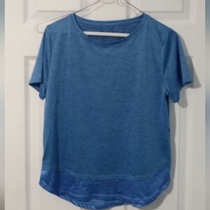 Under Armour Heathered Blue Short Sleeve Tee